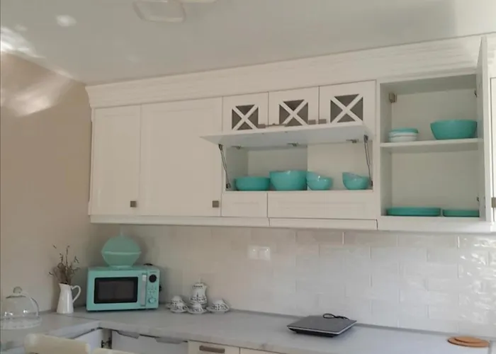 Blue * Nea Kallikrateia