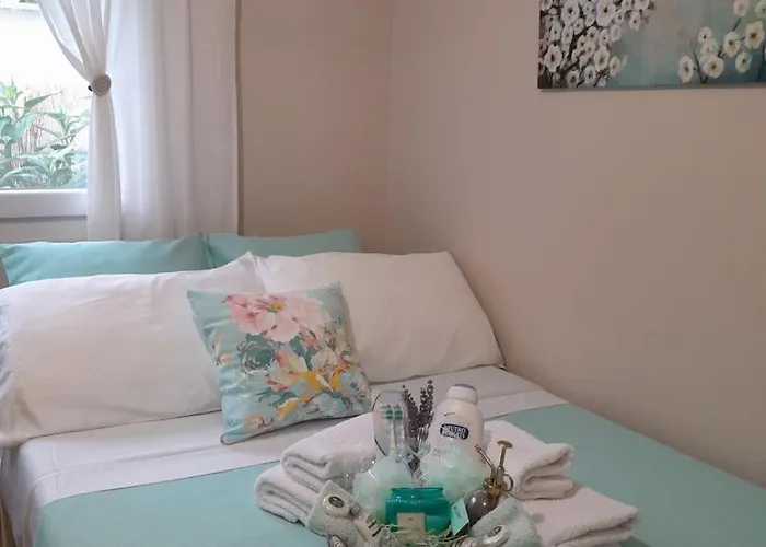 Blue * Nea Kallikrateia